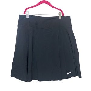 Nike Dri-Fit Pleated Golf Skort - Black - Large - NWOT